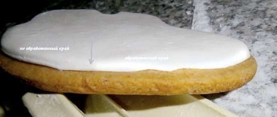 تزيين خبز الزنجبيل والبسكويت بالمصطكي (تقليد الجليد)