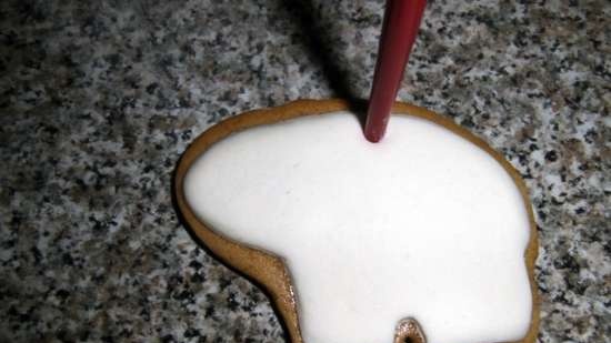 Peperkoek en koekjes versieren met mastiek (imitatie van glazuur)