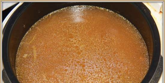 Királykáposzta leves pulykával (6051 márka multicooker gyorsfőző)