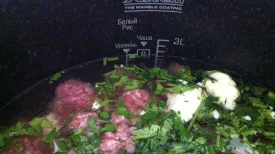 حساء الخضار مع كرات اللحم في كوكو 1051