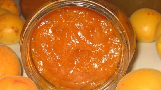 Thick jam / puree from juicy berries (fruits, vegetables) without thickeners in the microwave (for example, apricots and cherries)