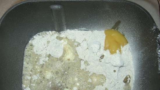 Hvet-rug vaniljesausbrød med flytende gjær med frø