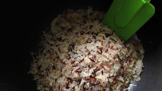 Kylling på ris i hvitløkssaus (i henhold til Yuri Rozhkovs oppskrift)