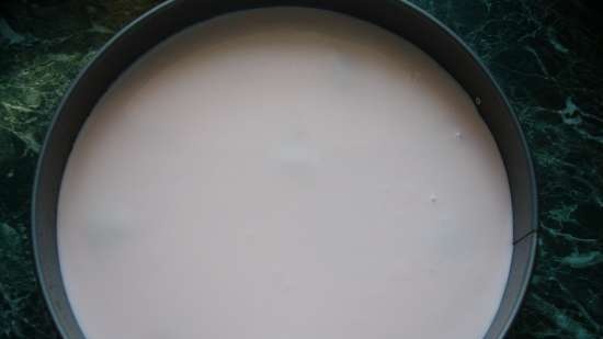 Tarta de yogur cuajada con nectarinas y gelatina de mango