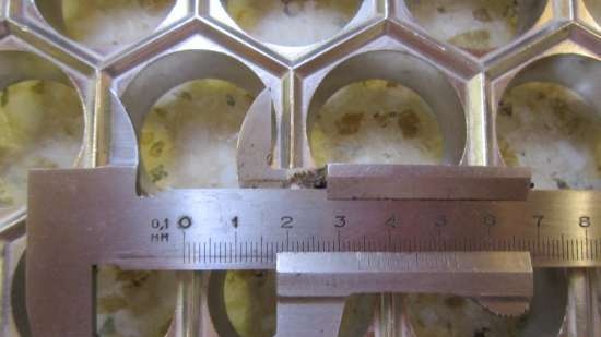 Preparazione di polpette e non solo in stampi da ghiaccio in silicone
