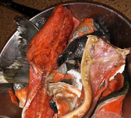 Rød fiskesuppe med fløte ... finsk (Lohikeitto)