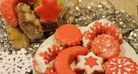 Mailenderli karácsonyi sütik kandírozott gyümölcsökkel és diófélékkel (Mailenderli)
