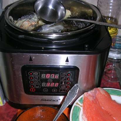Salmón en gelatina o áspic de pescado (Steba DD1 ECO)