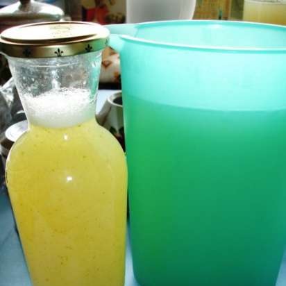 Limonade limonade in sojakoe Midea Mi-5