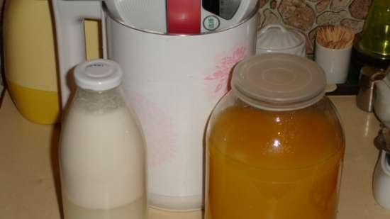 Bere purea in una mucca di soia / latte di soia (Midea Mi-5)