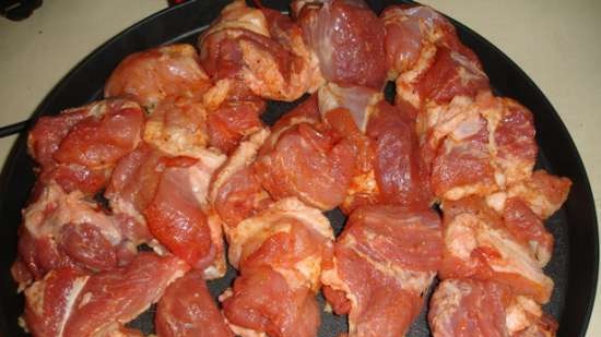 لحم خنزير حار مع أفيكا (صانع بيتزا برينسيس 115000)