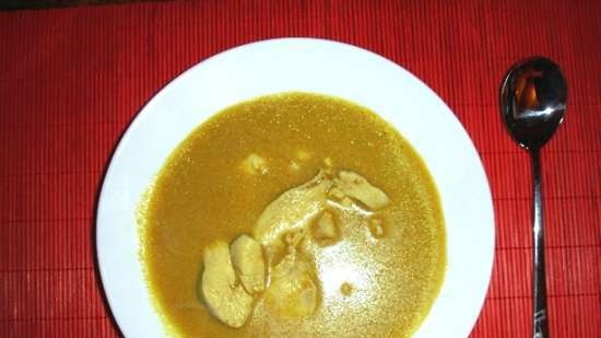Sopa de pollo al curry