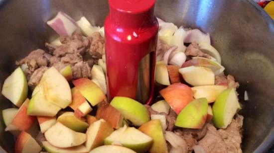 Vepřové maso s cibulí a jablky u společnosti Jamie Oliver HomeCooker (Philips HR1050 / 90)