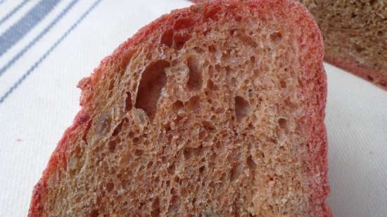 Pan con remolacha sobre masa madura (horno)