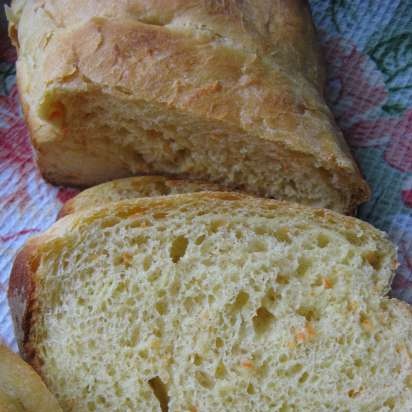 Sárgarépa élesztő kenyér