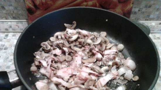 Spetzle met spek en champignons