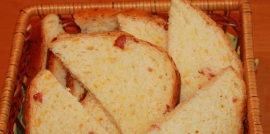 Chleb z serem i kiełbasą 50:50