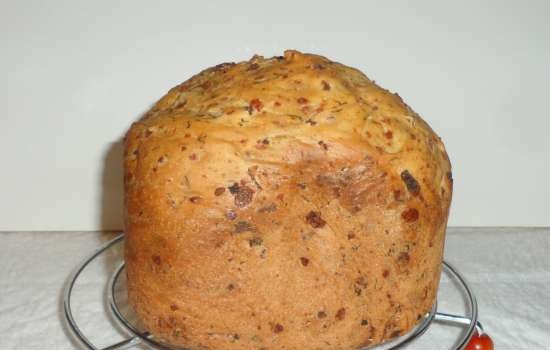 Egyszerű kenyér kolbásszal, sajttal és kaporral