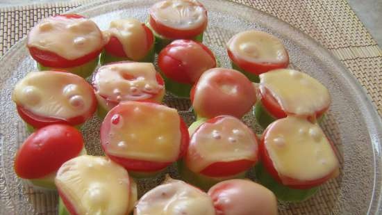 Zucchine veloci con pomodori e formaggio al microonde