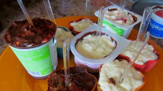 Fagylalt boton Krémes zselés eper töltelékkel csokoládé mázban