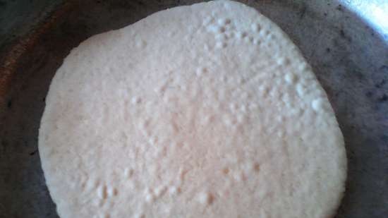 كعكة جبنة الكريمة في مقلاة (2 قطعة)