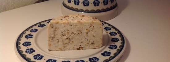 Friss sajt dióval és görögszéna