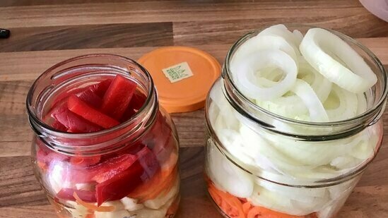 Pickled onions, garlic, carrots