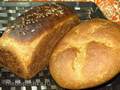 Airy rye-wheat bread with seeds