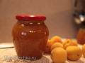 Jam from apricots with kernels