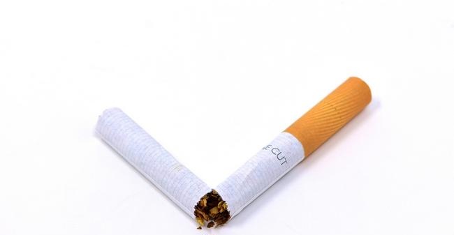 Palenie tytoniu: historia, przyczyny, konsekwencje i przezwyciężanie