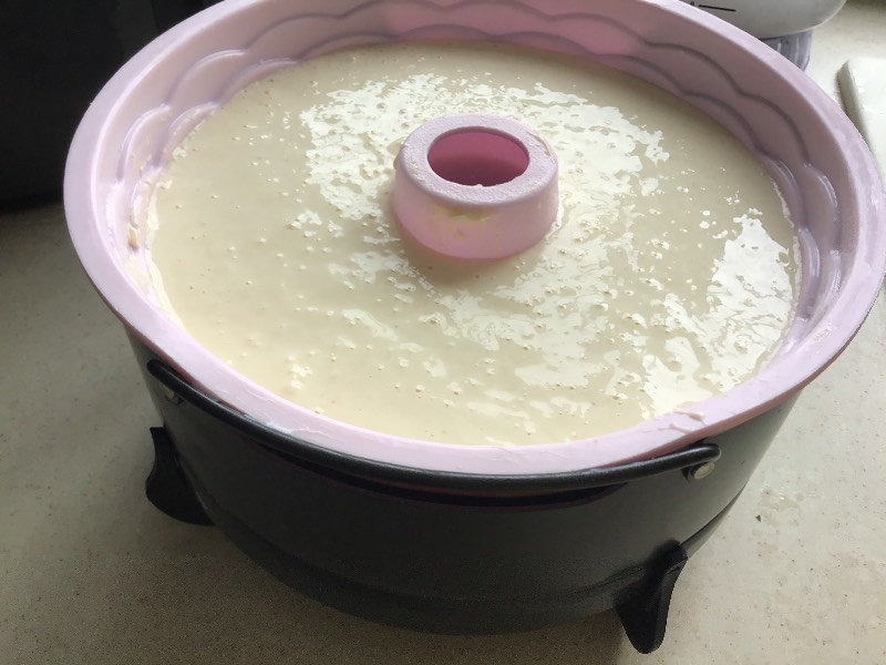 Curd soufflé (tender casserole) with semolina and starch in Ninja Foodi® 6.5-qt