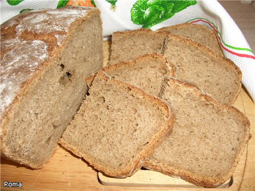 לחם חיטה מחמצת עשוי 6 קמחים על ידי אדמין