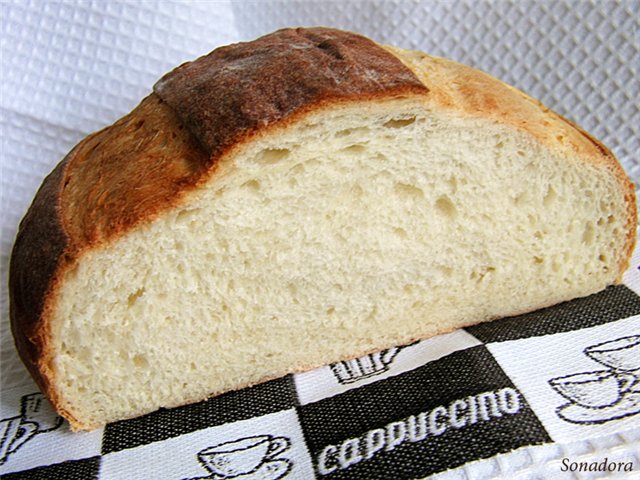 Bochenek Podmoskovny wykonany z mąki premium (GOST 27844-88)
