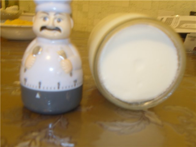 Yogurt in una pentola a cottura lenta