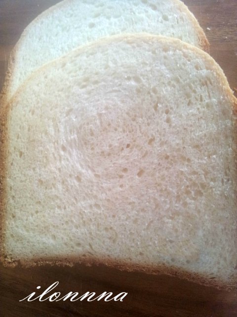 Chleb Mleczna radość w wypiekaczu do chleba DAEWOO DI 9154