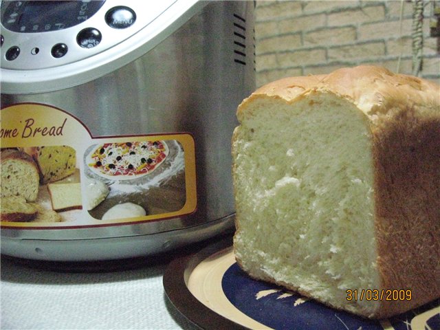 Wheat bread with sour cream in the oven