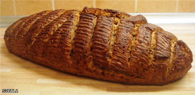 Pane profumato con lievito naturale di segale al forno
