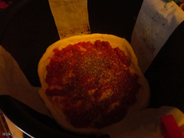 Pizza in een multikoker DEX-50 (masterclass)