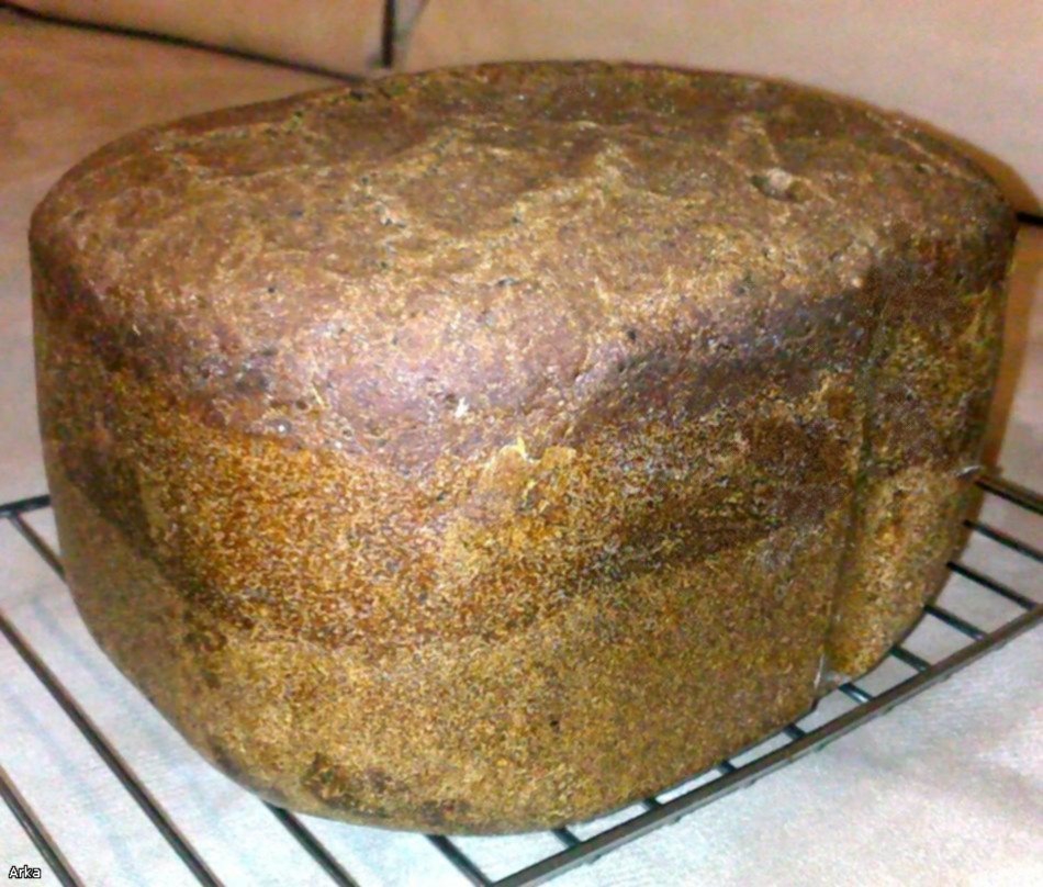 Chleb żytni 100% z obranej i przesianej mąki w HP.