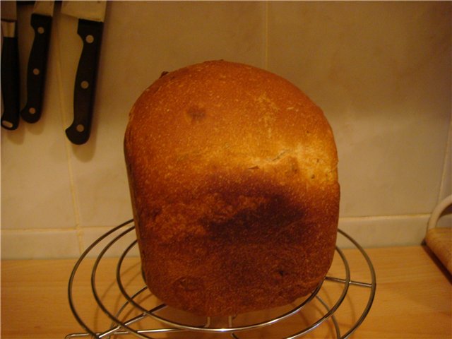 Hongaars brood in een broodbakmachine