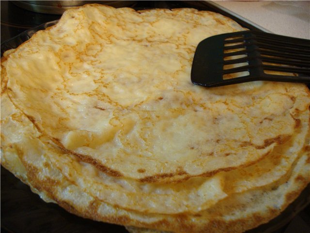 Thin pancakes from Lina