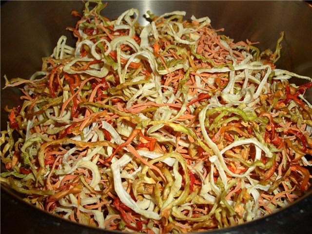 Cooking with dried vegetables, fruits, herbs