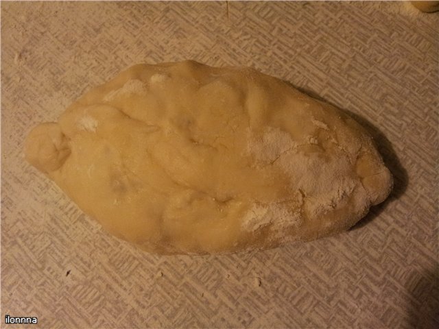 Lenten pies with potatoes. Yeast-free sourdough pie dough