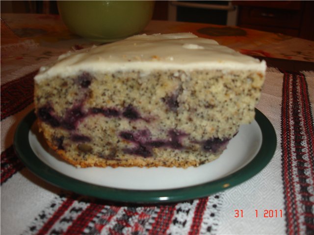 Cherry-poppy cake with nuts (oven, slow cooker)