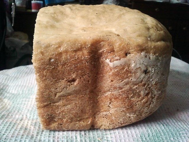 Bread maker Binatone BM 1168