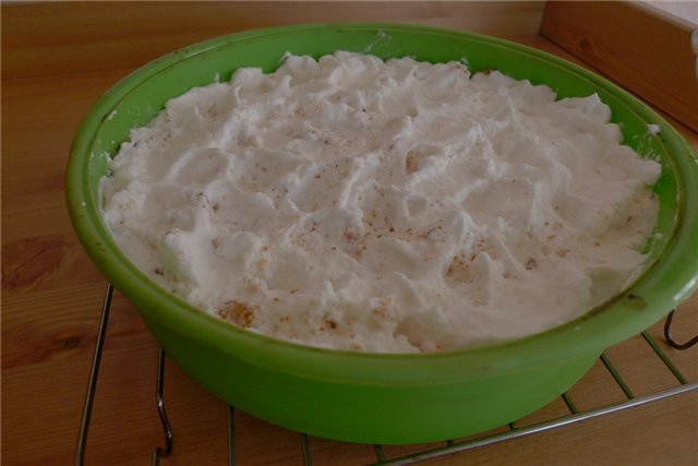 Cheburashka cake (from Rabotnitsa)