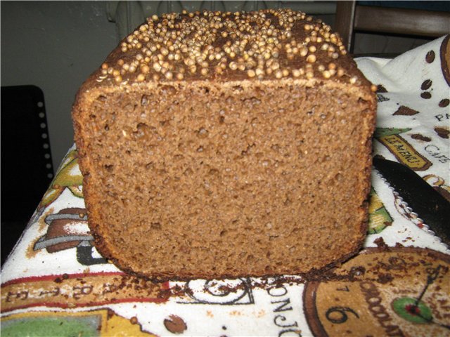 خبز بورودينو الكسول (صانع الخبز)