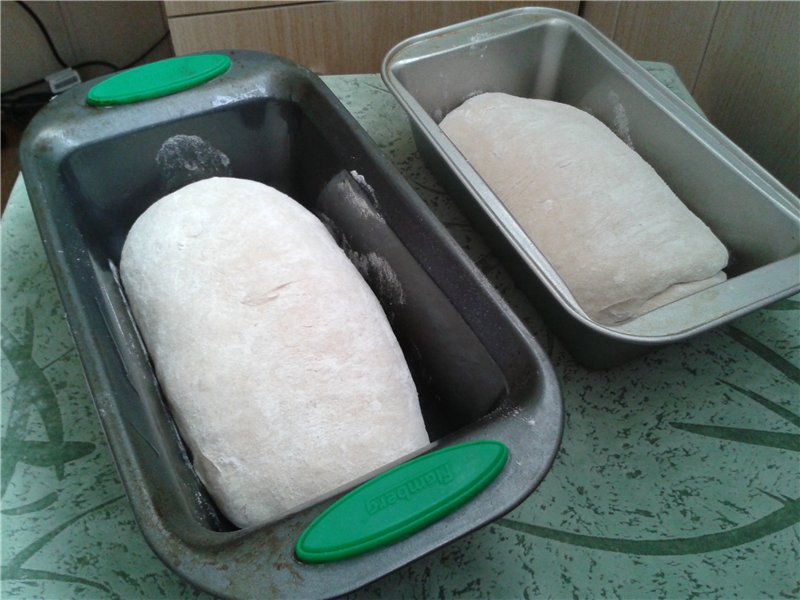 Milk-cream bread from first grade flour