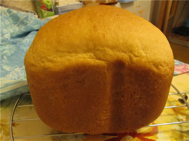 Wheat bread with honey and cottage cheese (bread maker)