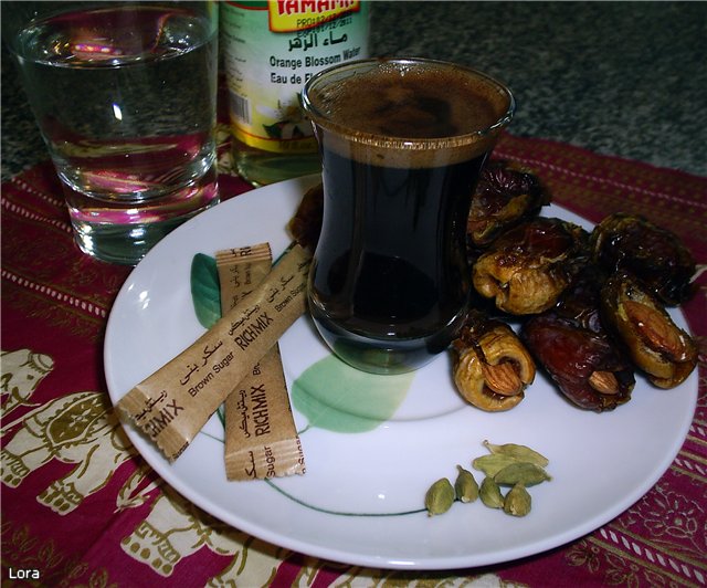 Fűszeres beduin kávé